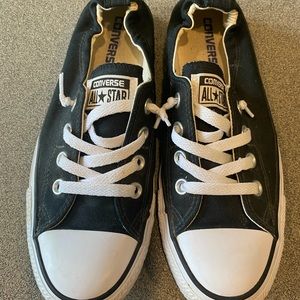 Women’s 8.5 Converse